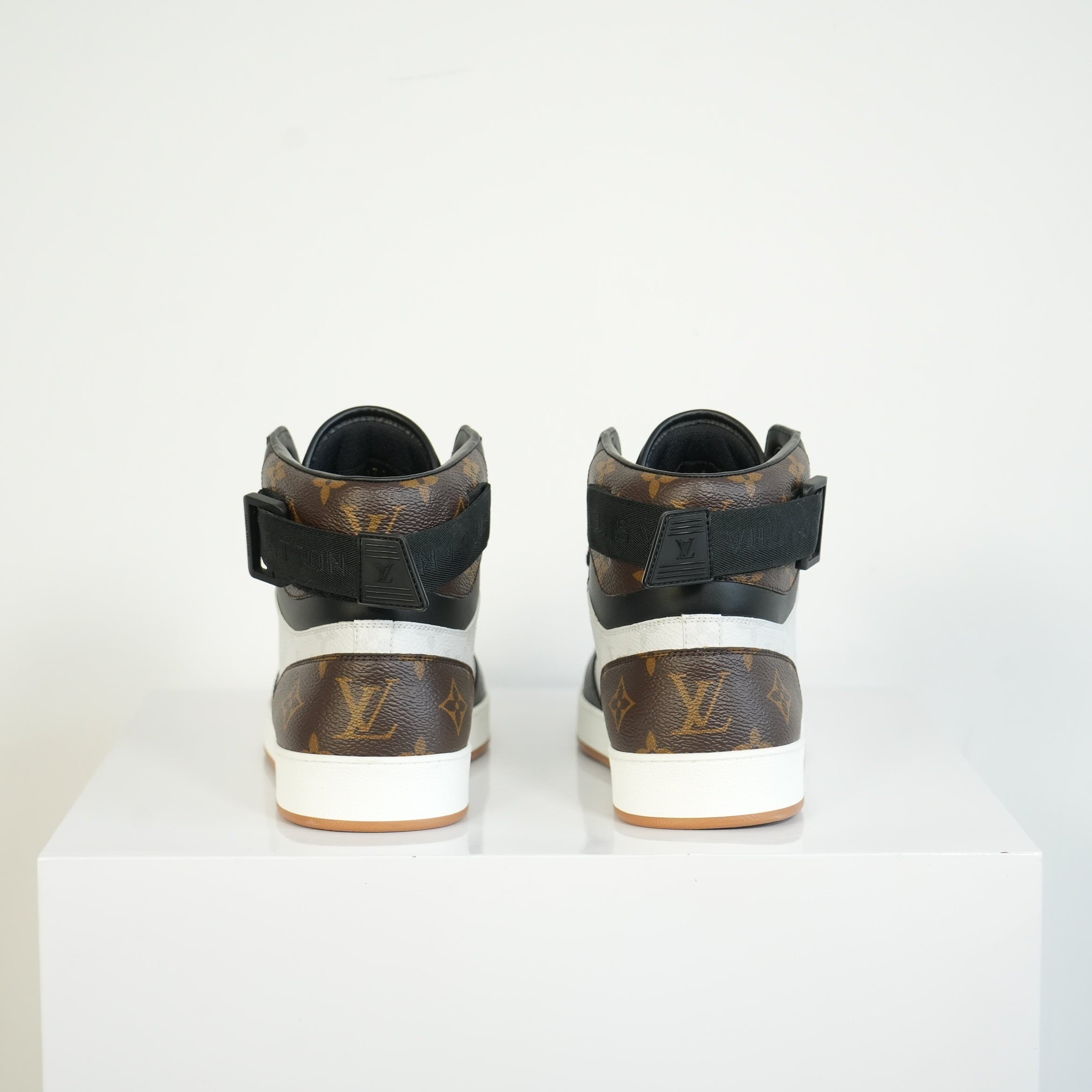 Louis Vuitton Hi Top Sneakers New with Tags Size 7