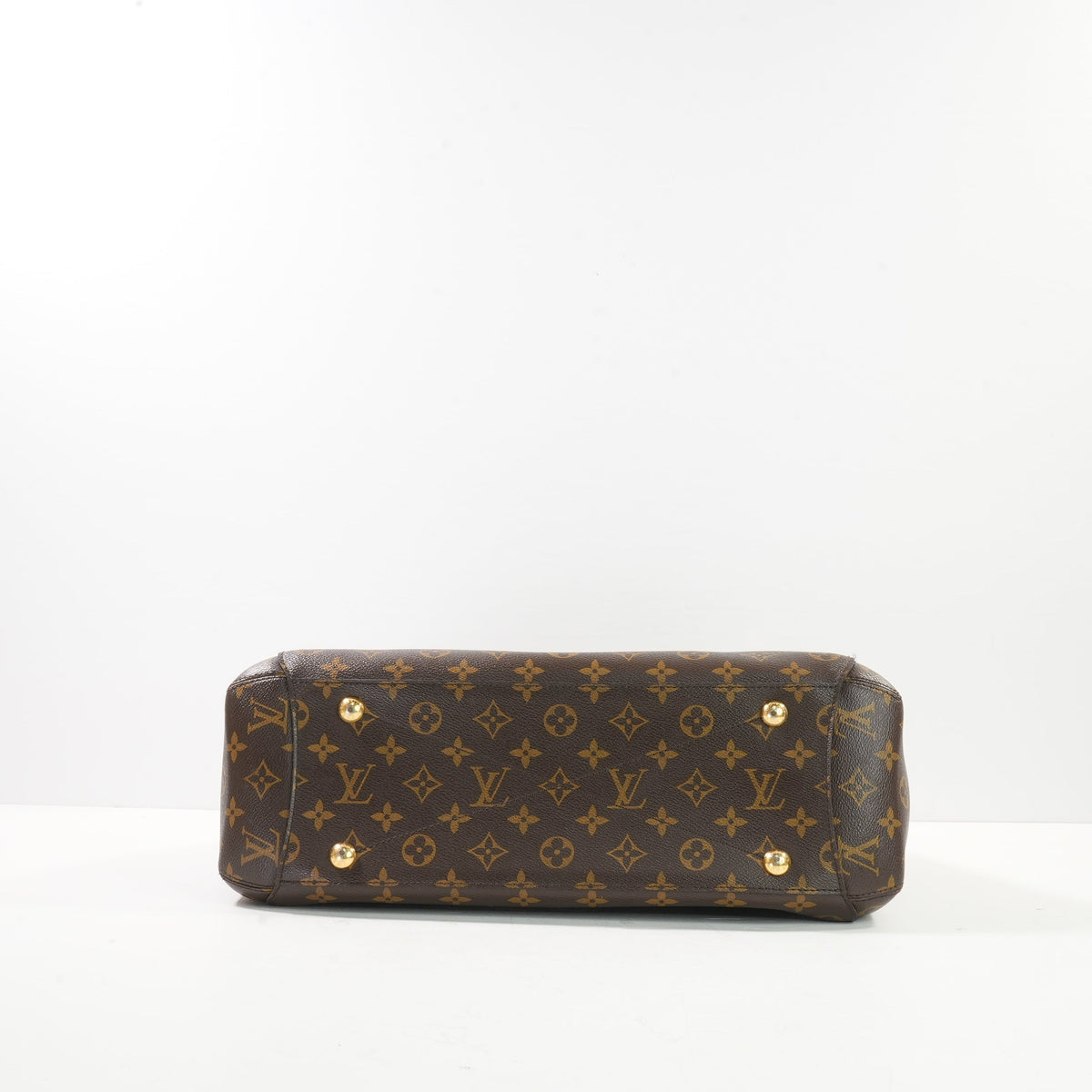 Louis Vuitton Monogram Montaigne Bag