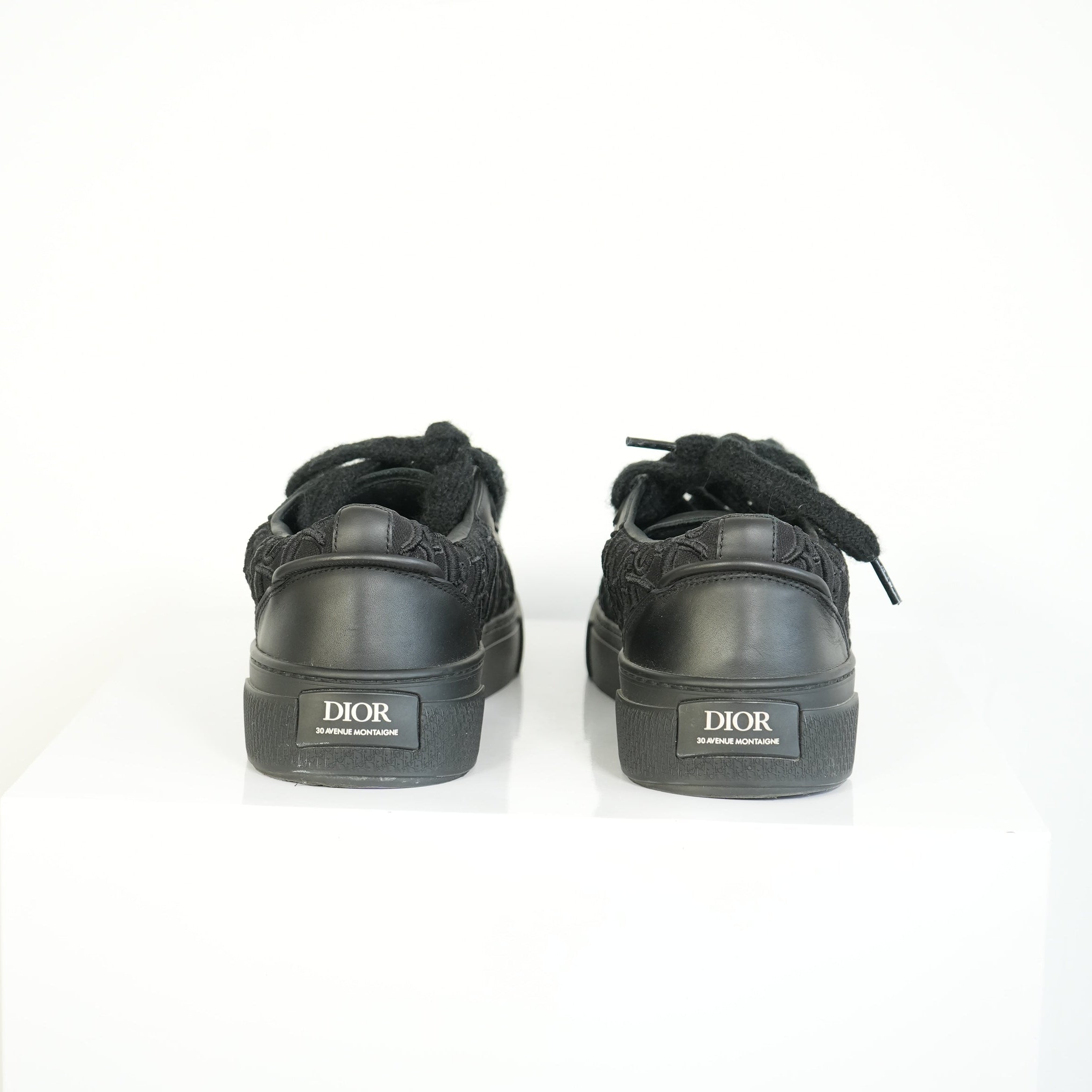 Christian Dior B33 Black Smooth Calfskin Oblique Embroidery Sneakers Size 44
