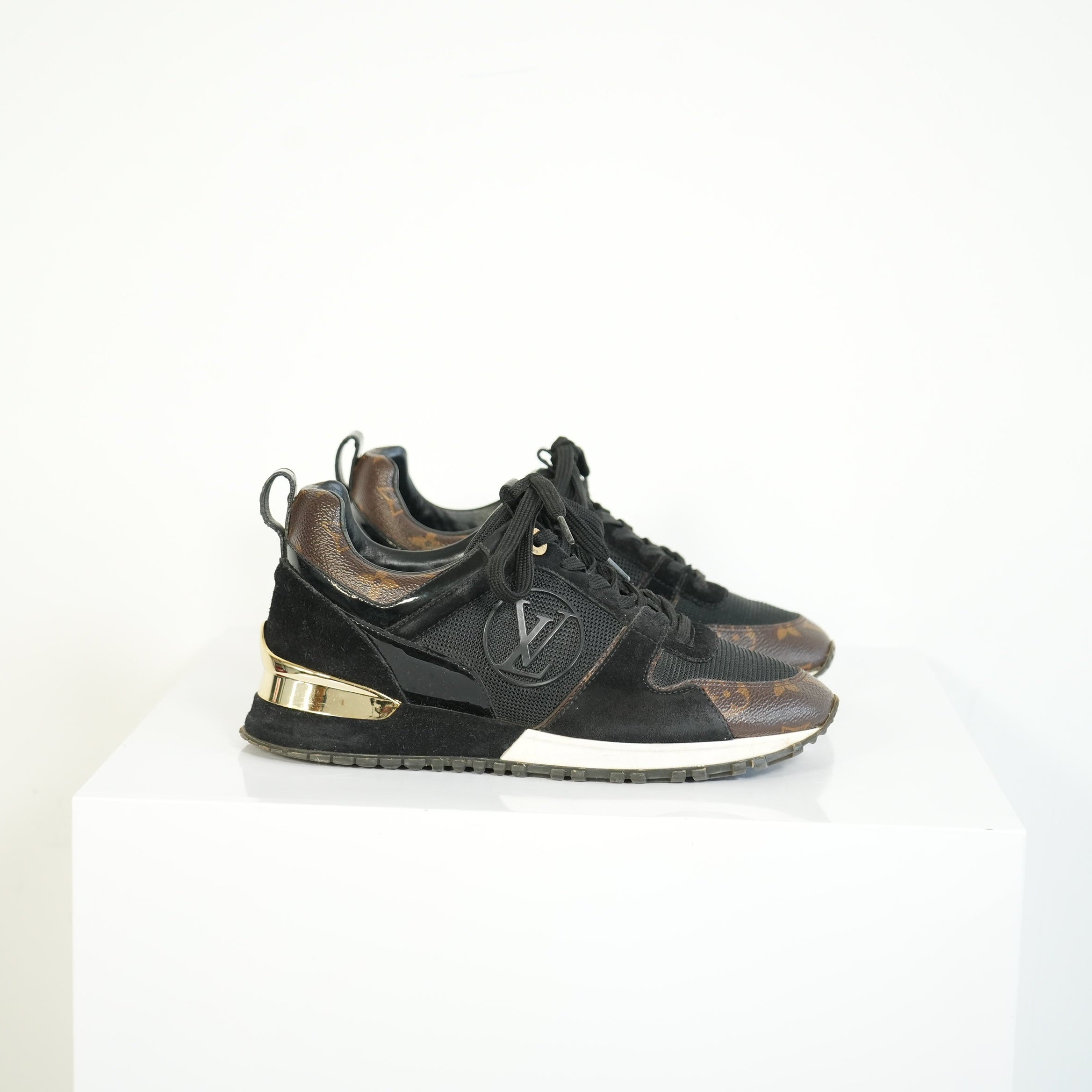 Louis Vuitton Run Away Sneakers Size 36