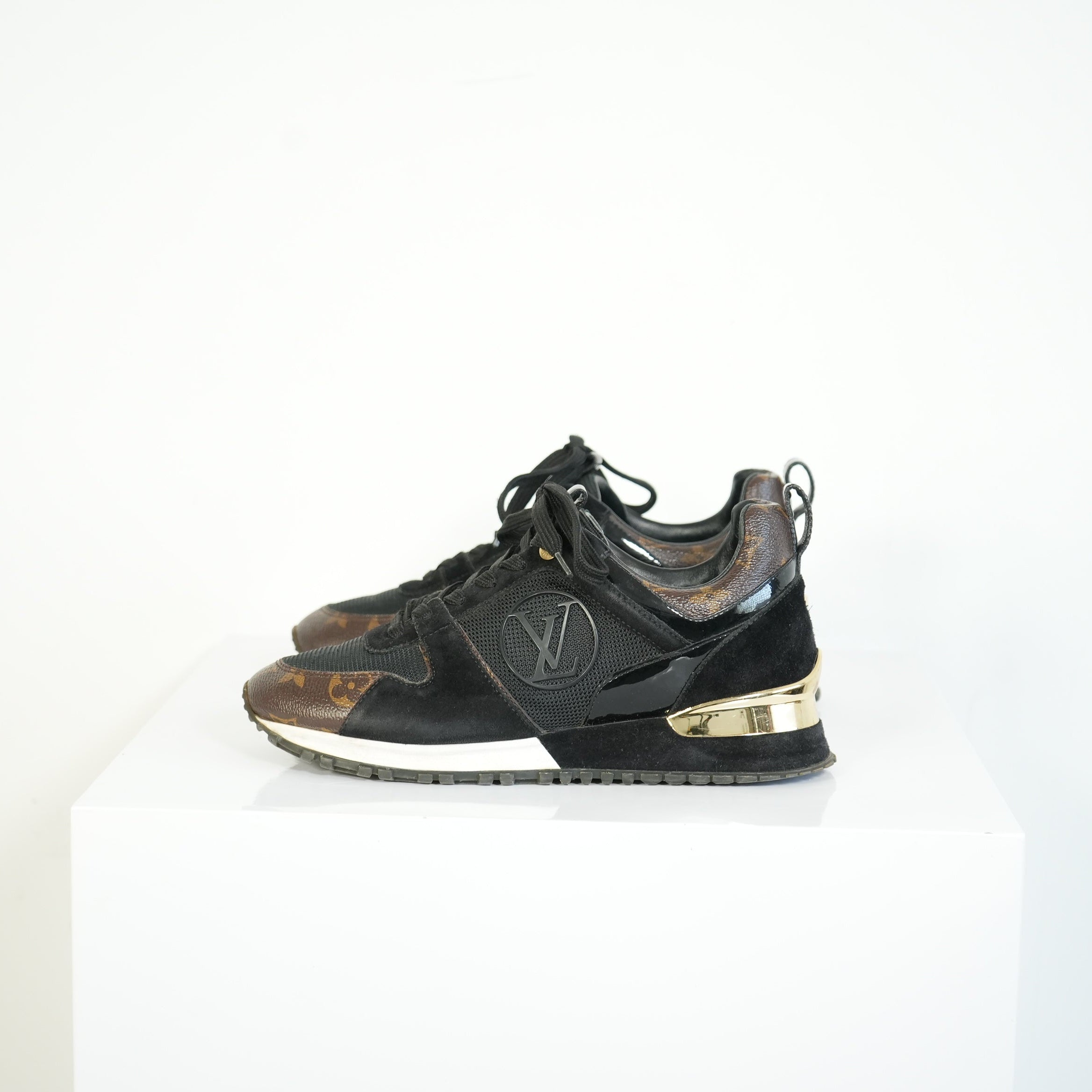 Louis Vuitton Run Away Sneakers Size 36
