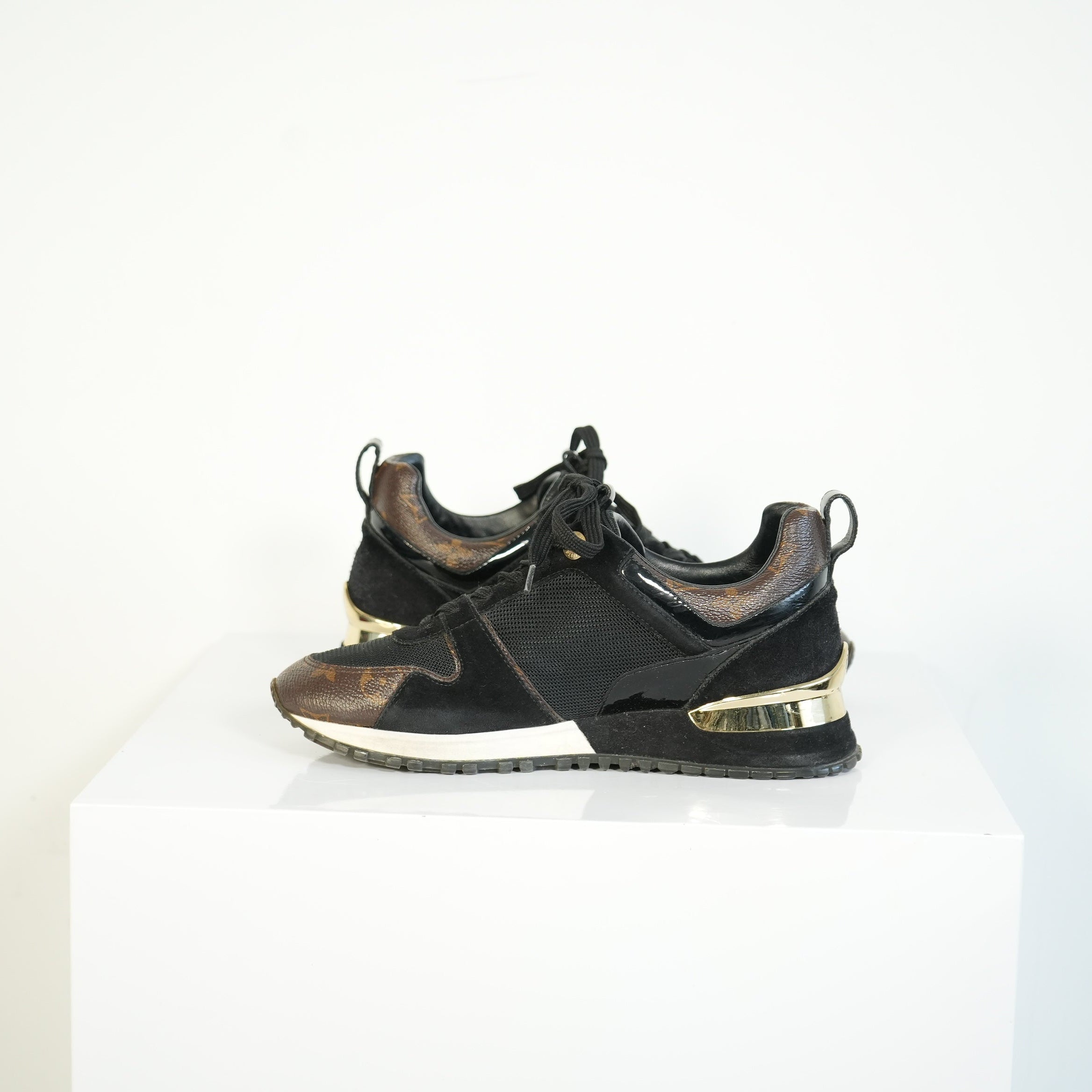 Louis Vuitton Run Away Sneakers Size 36