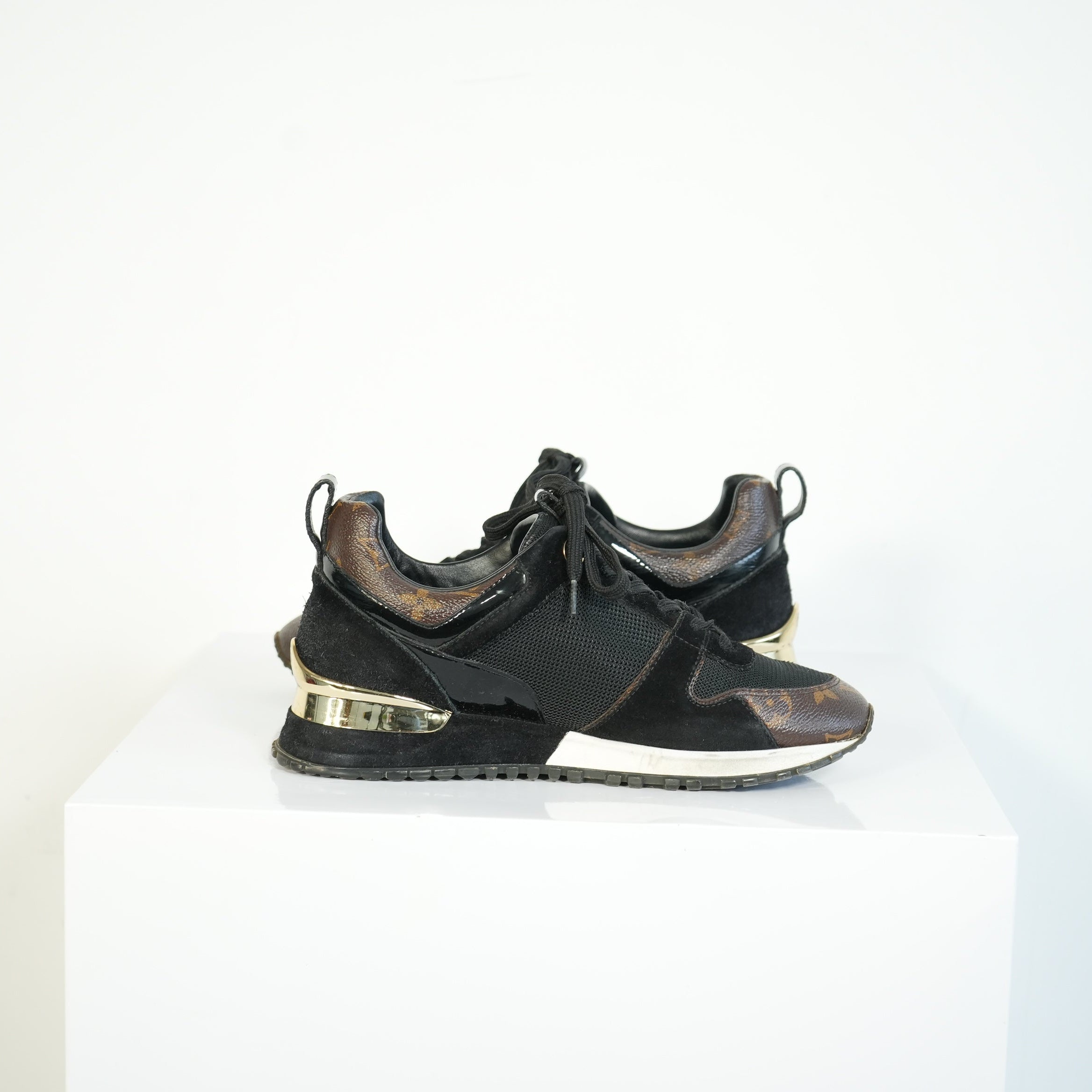 Louis Vuitton Run Away Sneakers Size 36
