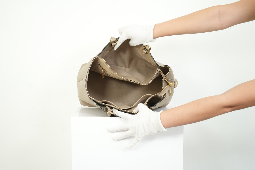 Louis Vuitton Grand Palais MM Tote Bag
