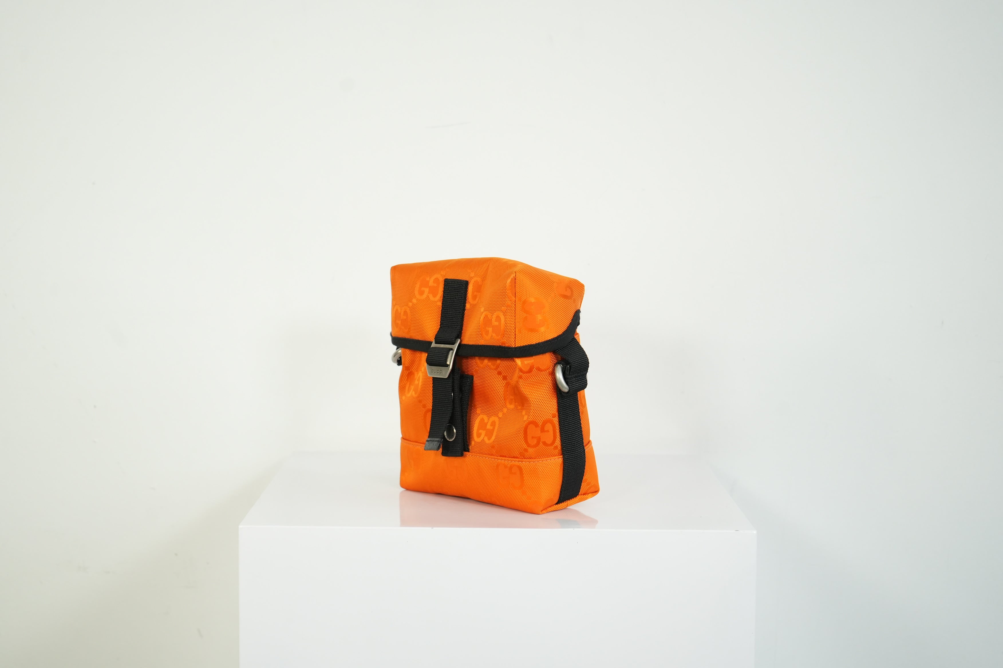 Gucci Off The Grid Shoulder Bag Orange GG Nylon Messenger Bag