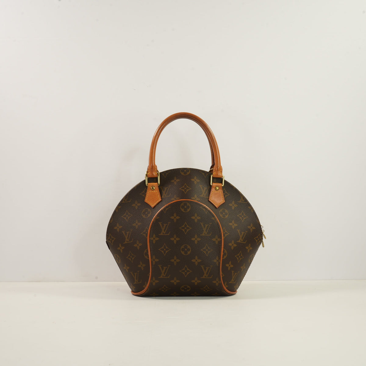 Louis Vuitton Ellipse Monogram Canvas MM W/Dustbag
