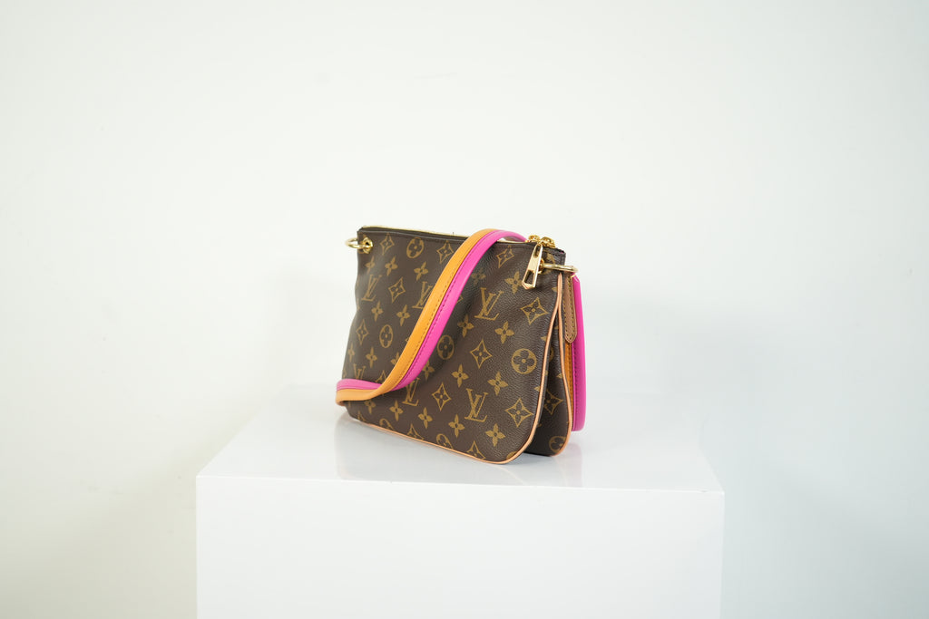 Louis Vuitton Pallas Clutch Monogram Canvas Pink Leather Shoulder Bag