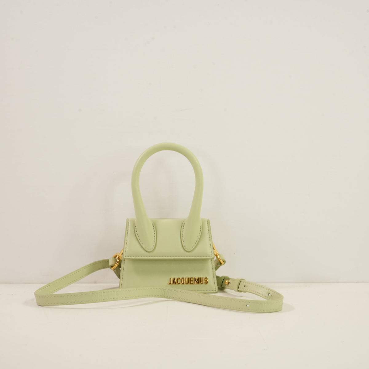 Jacquemus Le Chiquito Mini Top Handle Bag in Light Green (Dustbag, Strap)