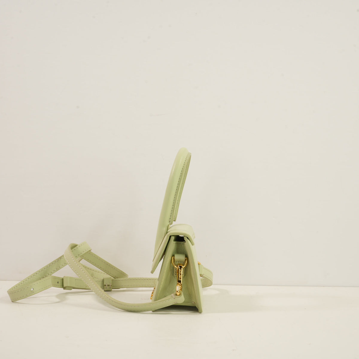 Jacquemus Le Chiquito Mini Top Handle Bag in Light Green (Dustbag, Strap)