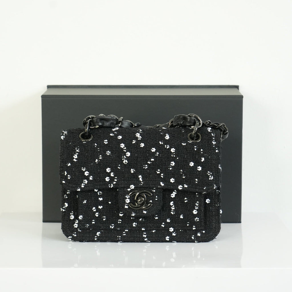 Chanel 2023 Classic Flap Bag Tweed Black Mini Shoulder Bag Limited Edition