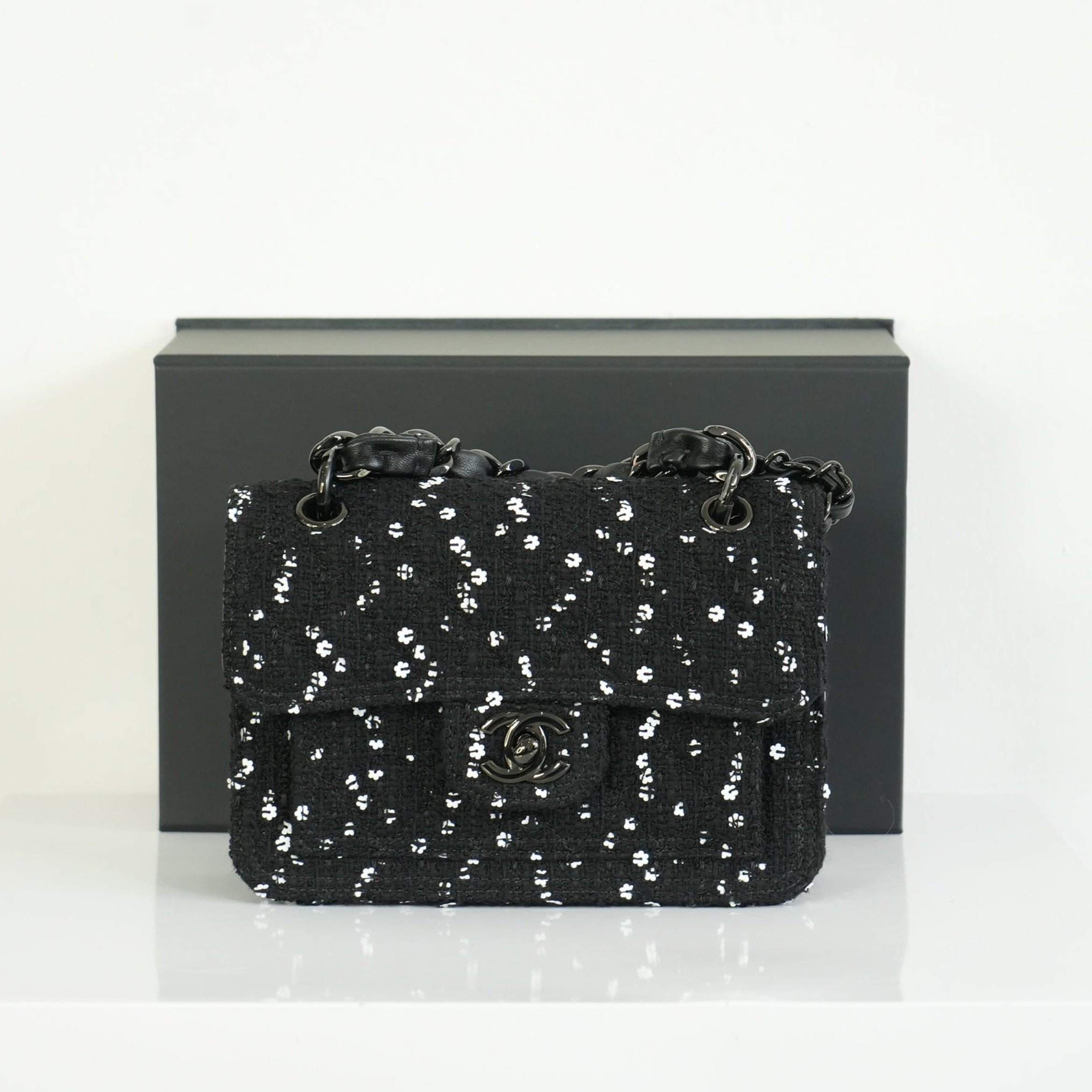 Chanel 2023 Classic Flap Bag Tweed Black Mini Shoulder Bag Limited Edition