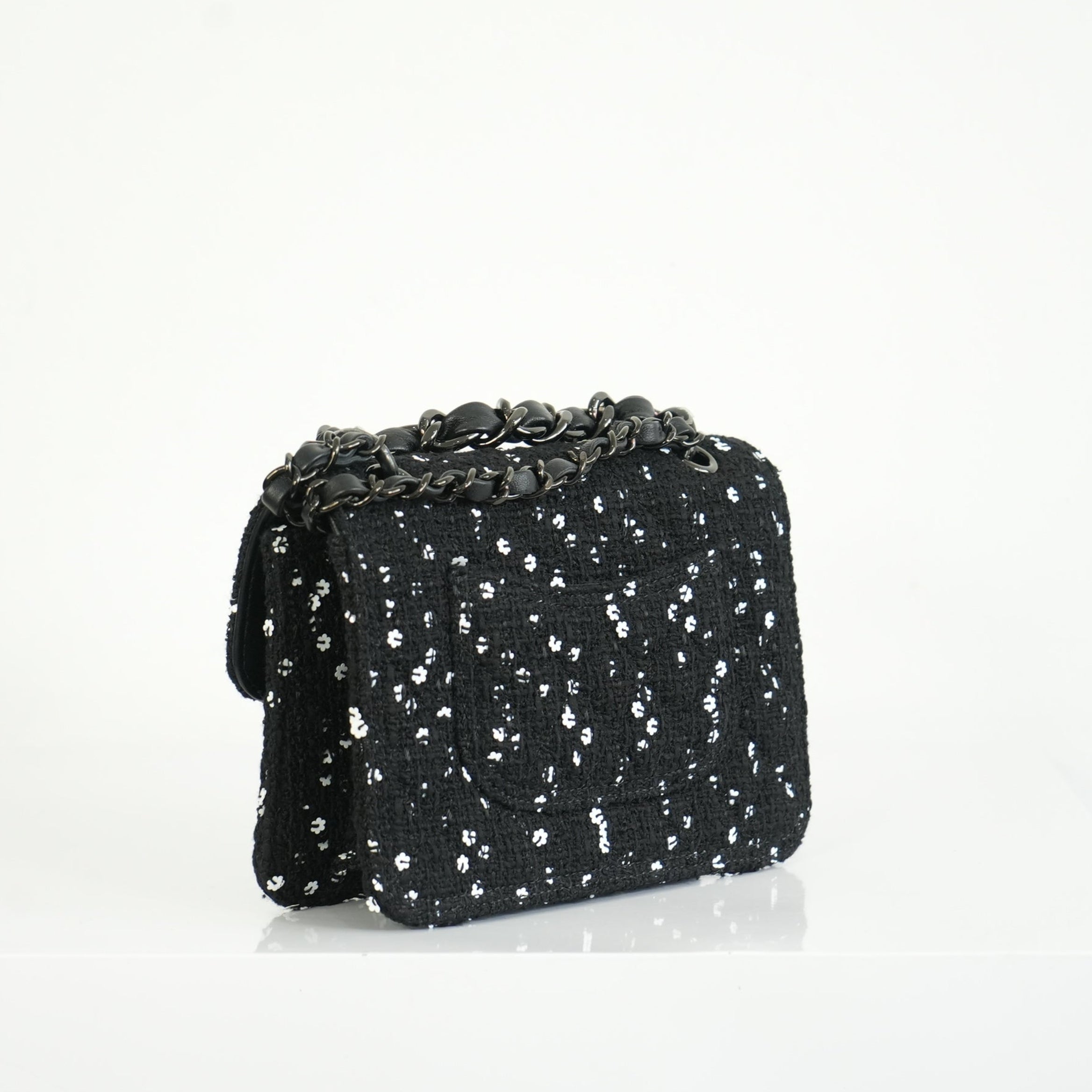 Chanel 2023 Classic Flap Bag Tweed Black Mini Shoulder Bag Limited Edition