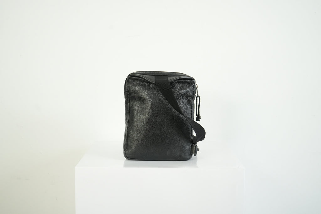 Balenciaga Black Crinkled Leather Crossbody Messenger Bag Explorer Pouch