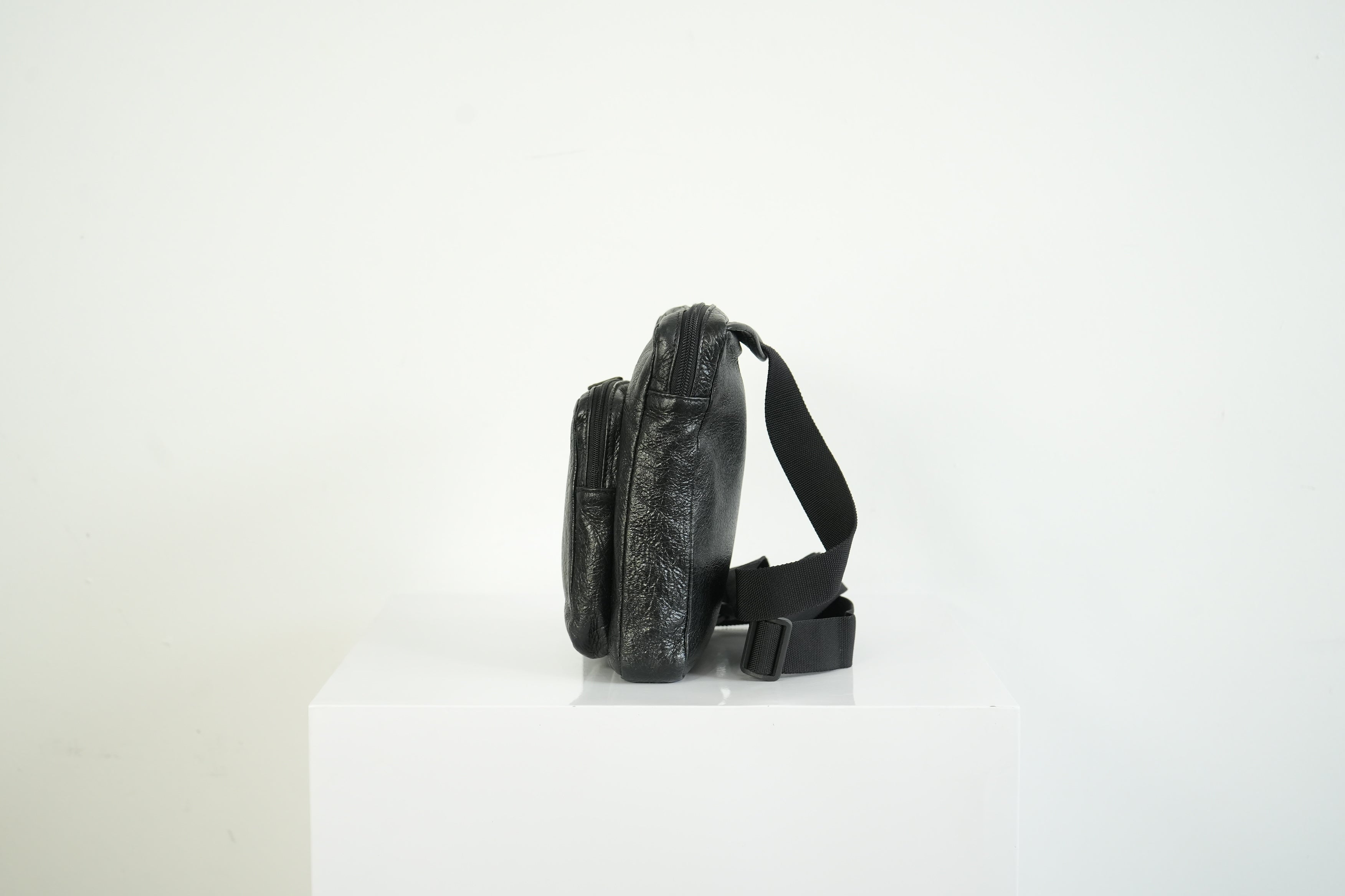 Balenciaga Black Crinkled Leather Crossbody Messenger Bag Explorer Pouch