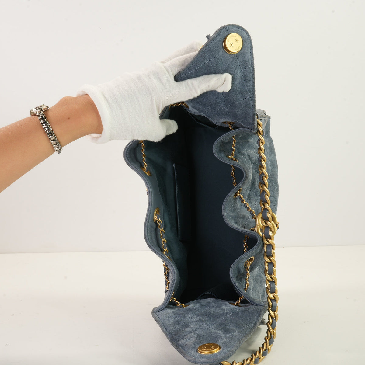 Chanel 25 Blue Quilted Suede Small Hobo Bag (2025)