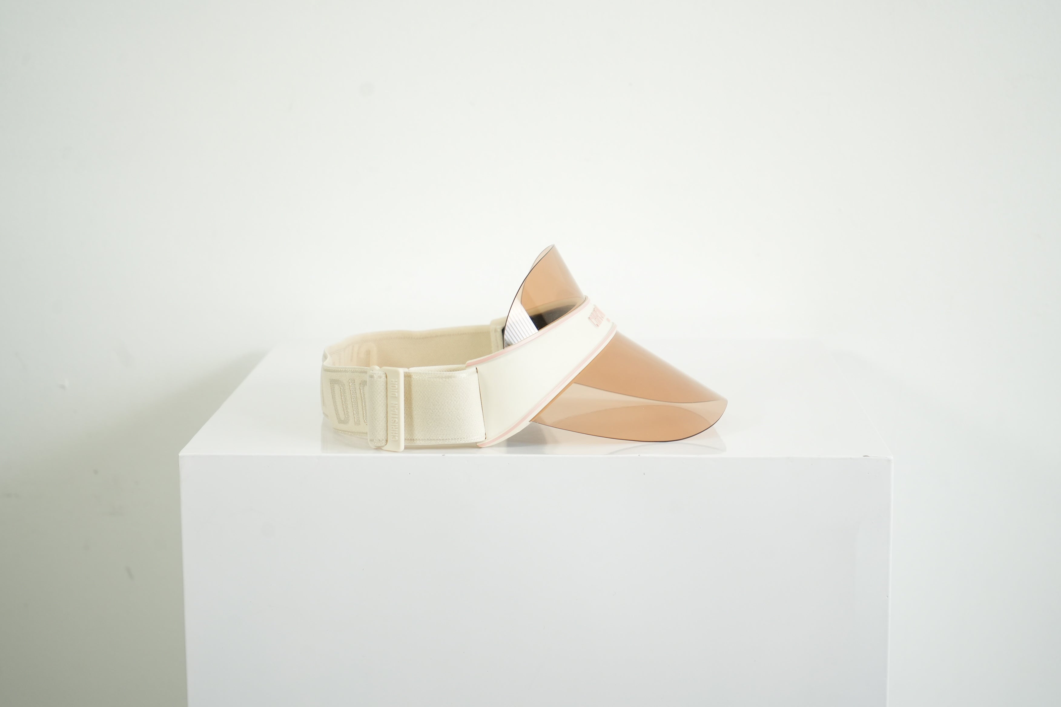 Christian Dior DiorClub V1U Visor White Nude Pink FULL SET