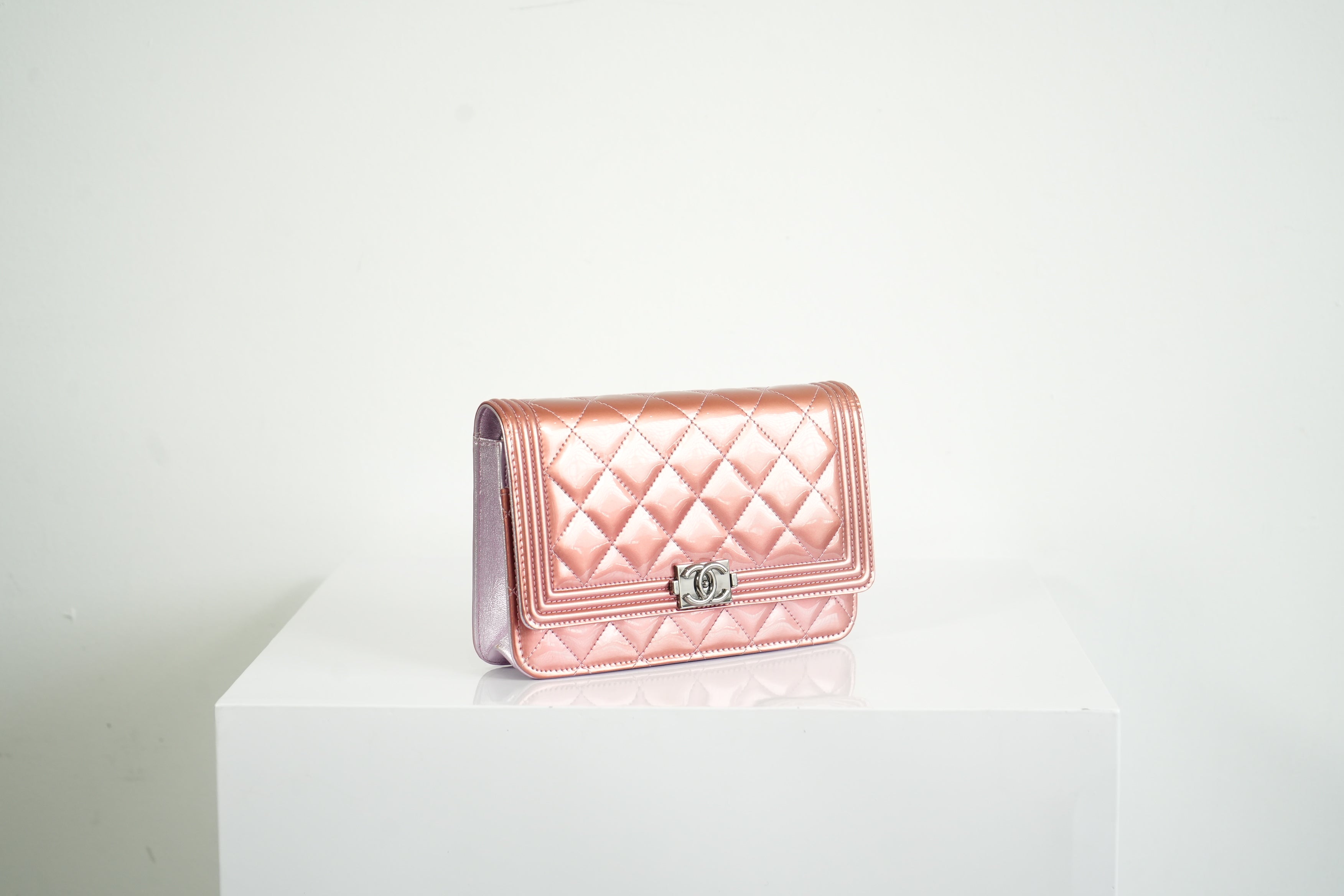 Chanel Boy Bag Metallic Pink Patent Leather Shoulder Clutch WOC