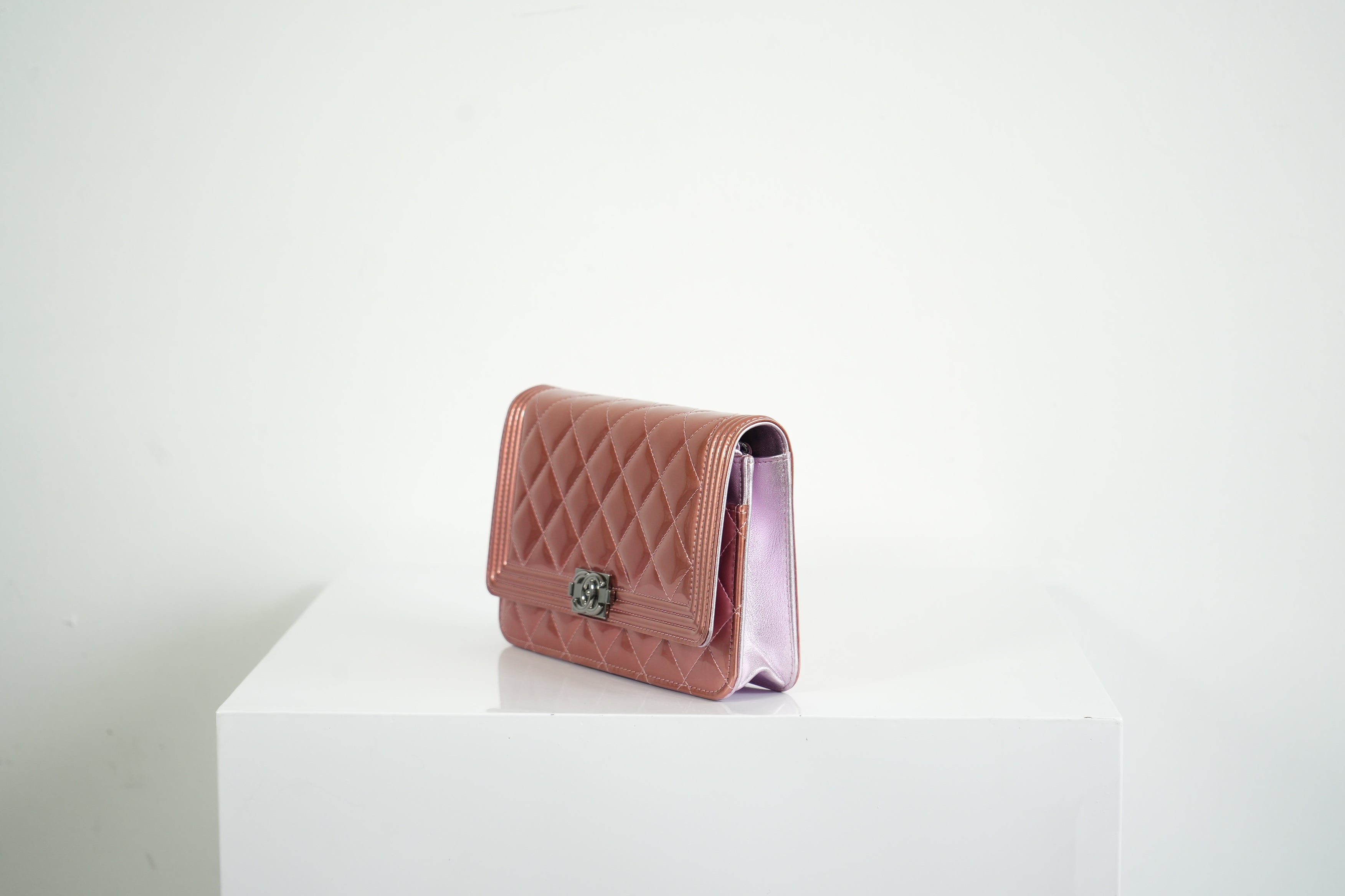 Chanel Boy Bag Metallic Pink Patent Leather Shoulder Clutch WOC