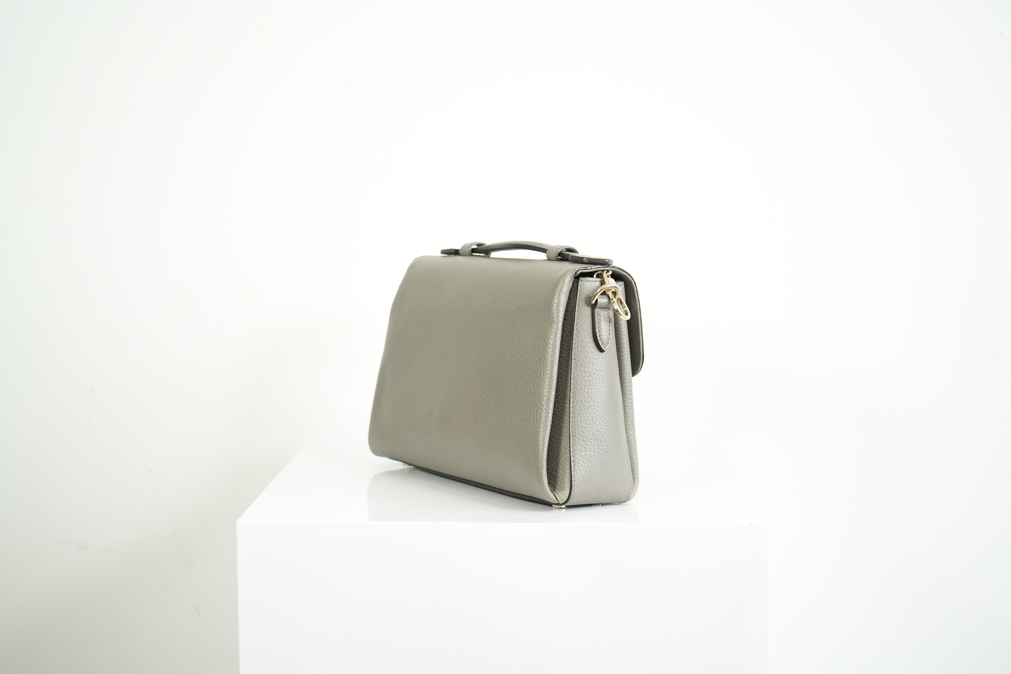 Gucci Interlocking G Grey Pebbled Leather Top Handle Crossbody Bag
