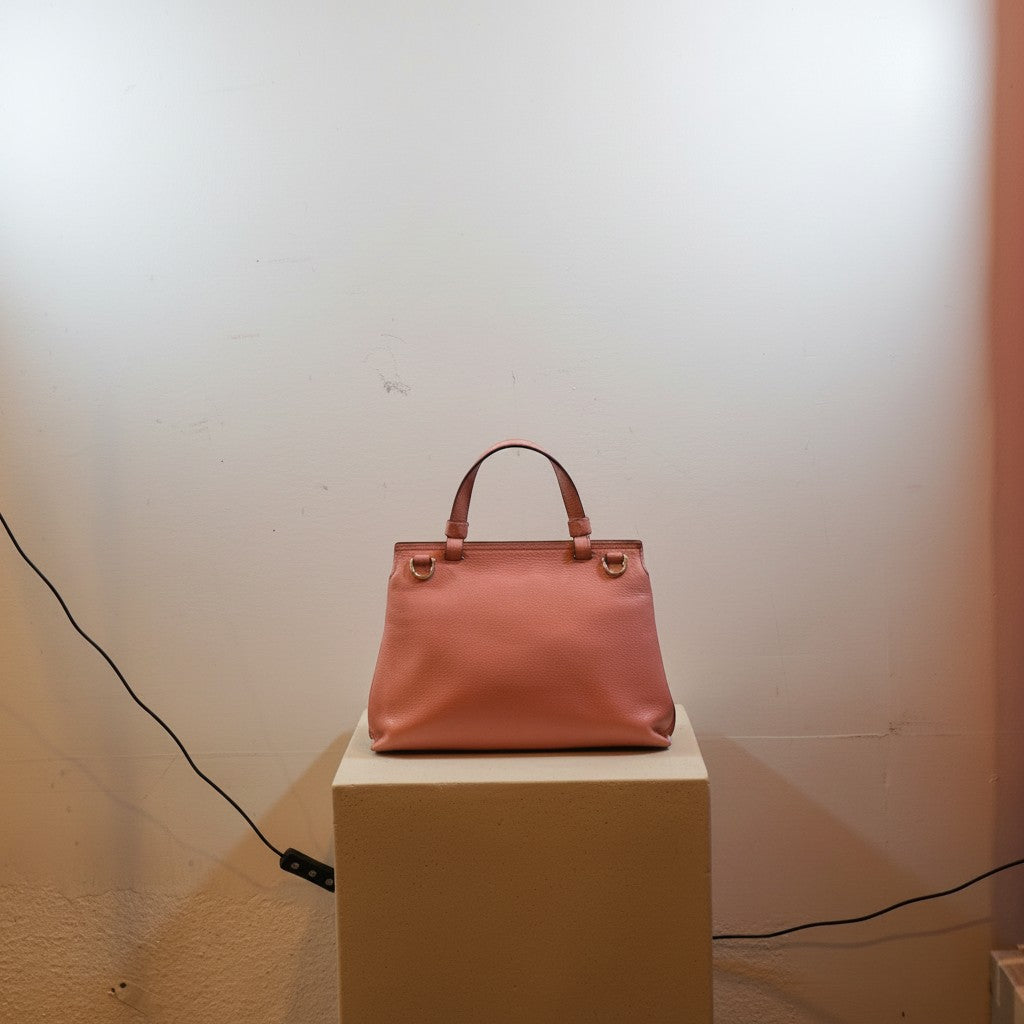 Gucci Pink Leather handbag
