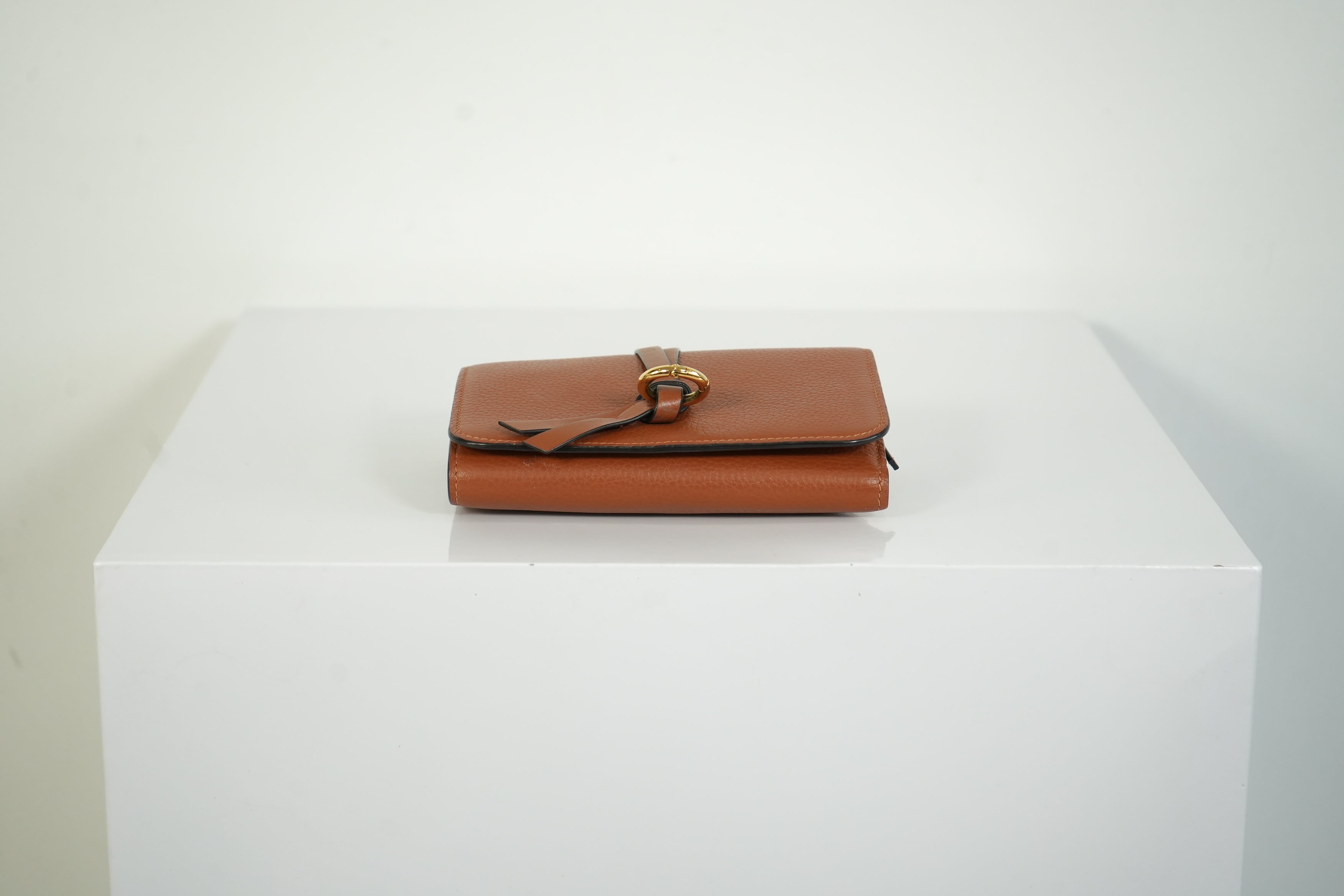 Chloe Alphabet Compact Wallet Tan Brown Pebbled Leather Gold Ring