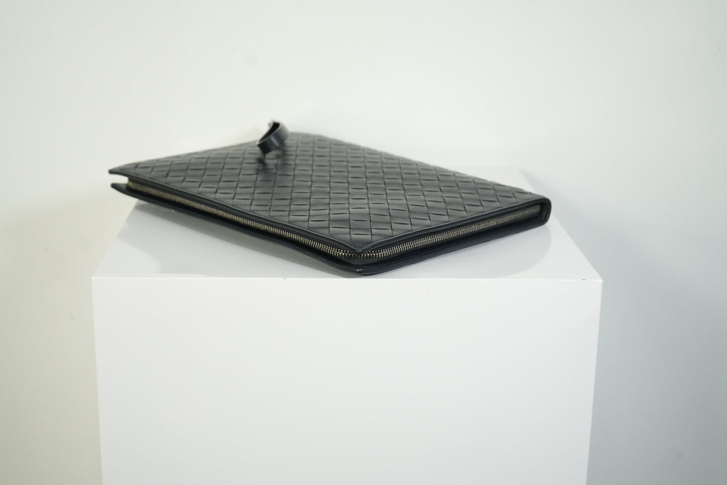 Bottega Veneta Intrecciato Woven Leather Document Case Clutch Pouch Black