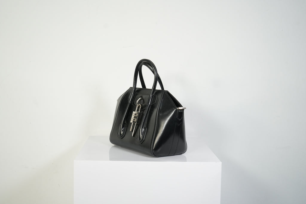 Givenchy Antigona Lock Bag Smooth Leather Black Top Handle Handbag