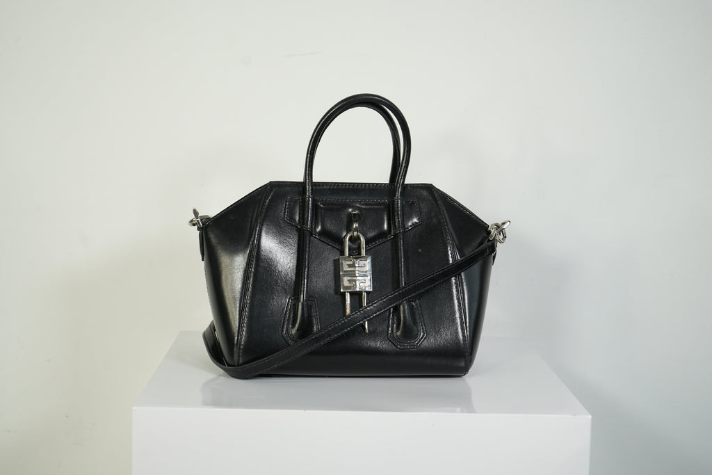 Givenchy Antigona Lock Bag Smooth Leather Black Top Handle Handbag