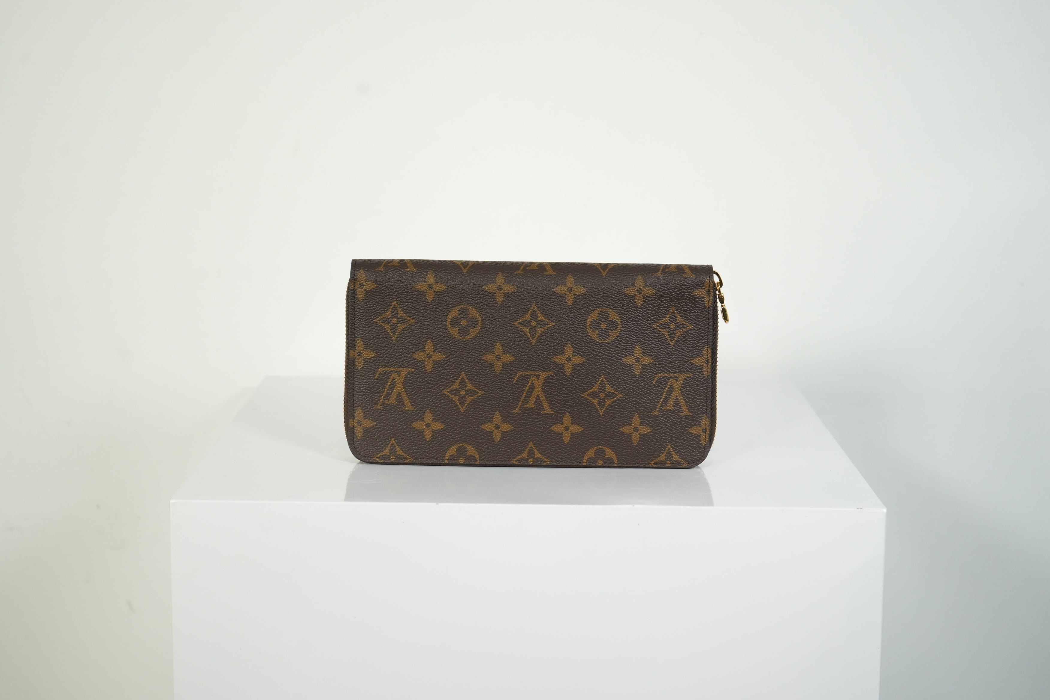 Louis Vuitton Zippy Organizer Monogram Canvas Long Wallet Clutch