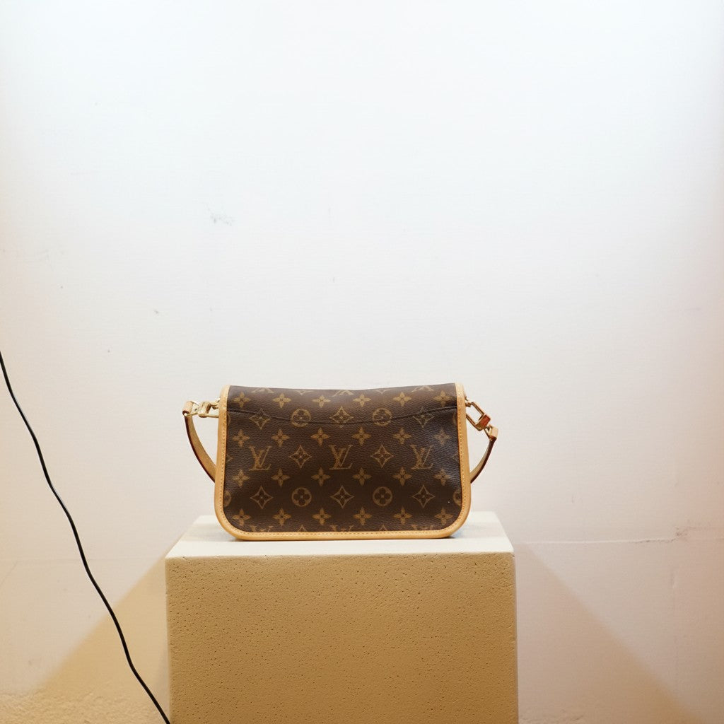 Louis Vuitton Monogram Diane Shoulder Bag