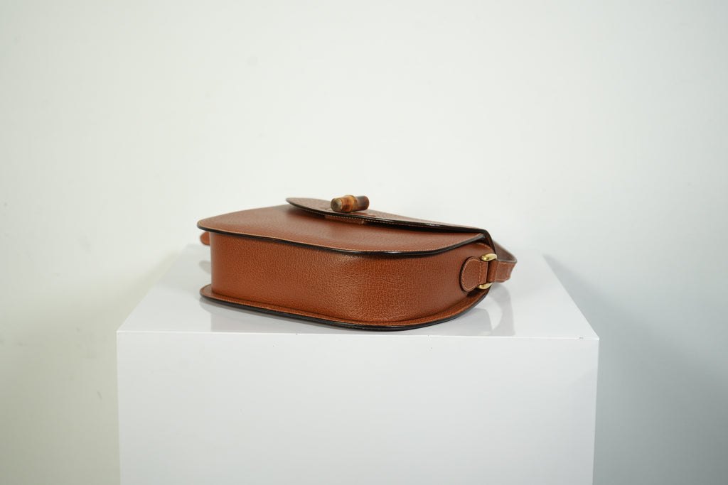 Gucci Bamboo Turnlock Crossbody Bag Brown Pebbled Leather Shoulder Bag