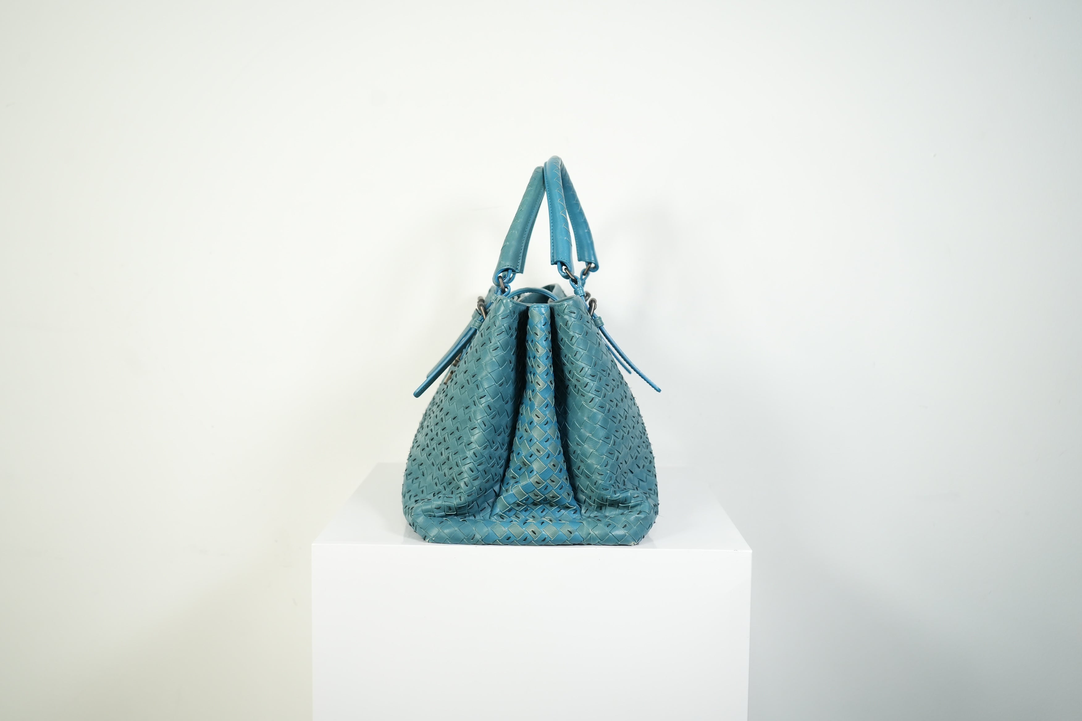 Bottega Veneta Roma Tote Intrecciato Woven Leather Handbag Teal Blue