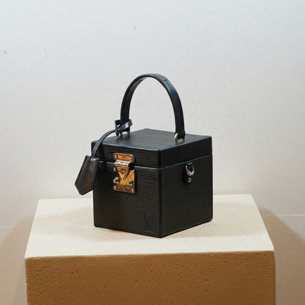 Louis Vuitton Beecker Box Black Epi Leather