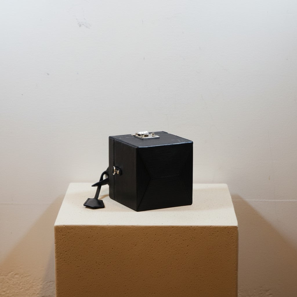 Louis Vuitton Beecker Box Black Epi Leather