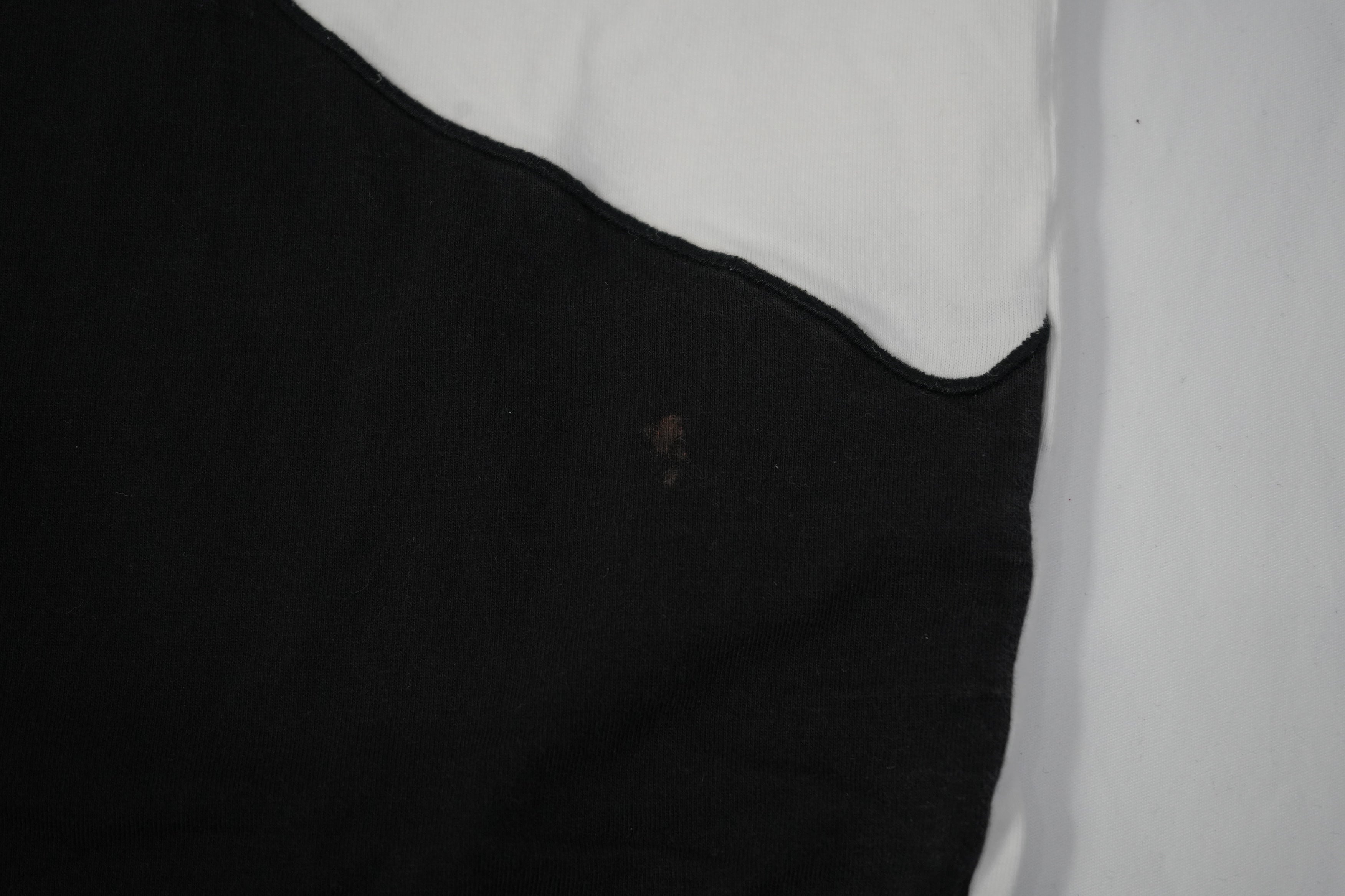 LOEWE Rooster Silhouette Graphic T-Shirt White Black Spellout Logo Crew Neck