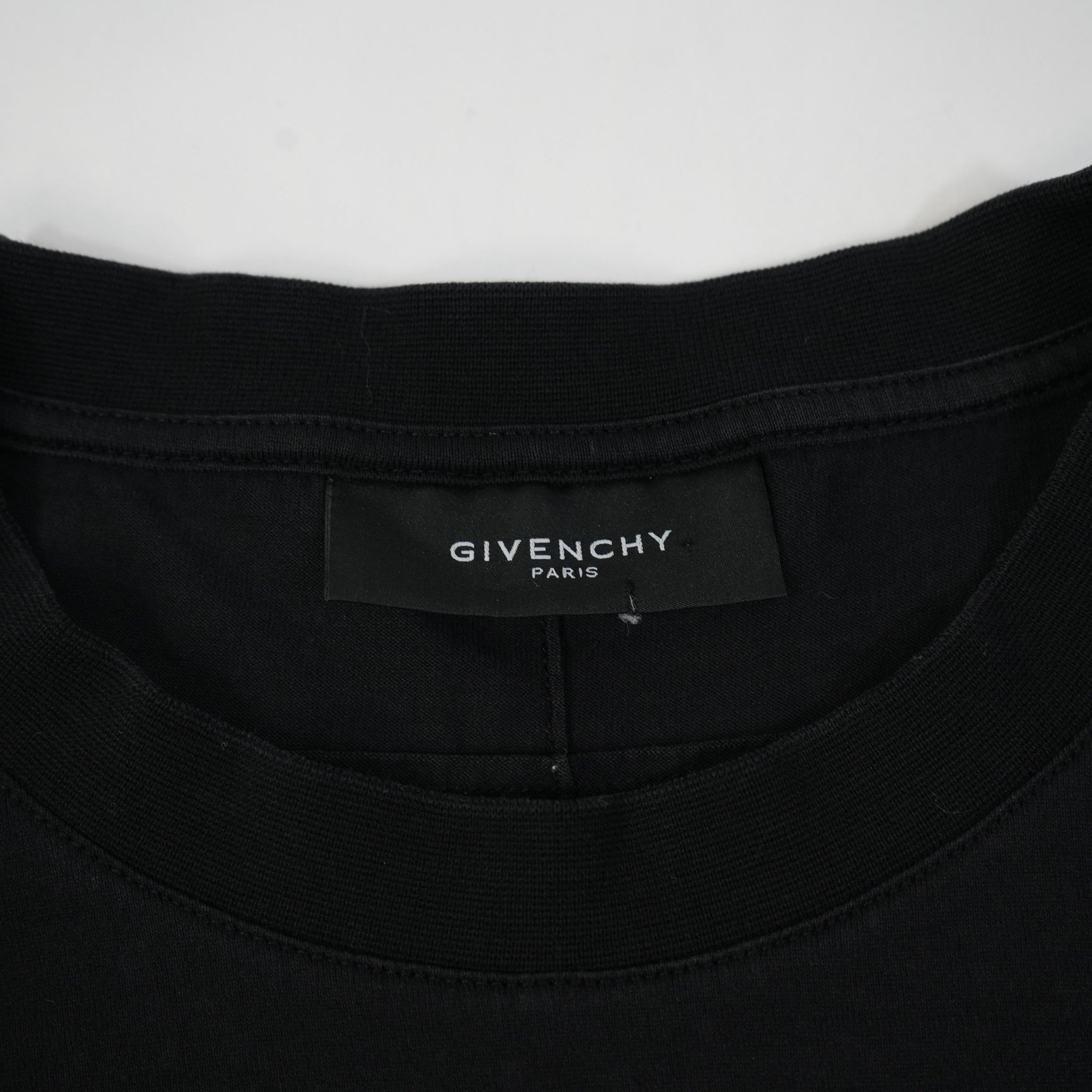 Givenchy Doberman T-shirt Size Small