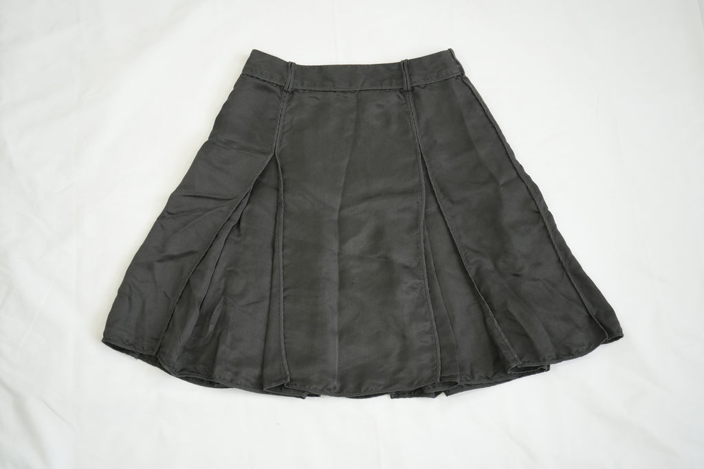 Louis Vuitton Black Studded Button Down Pleated Skirt Size 36