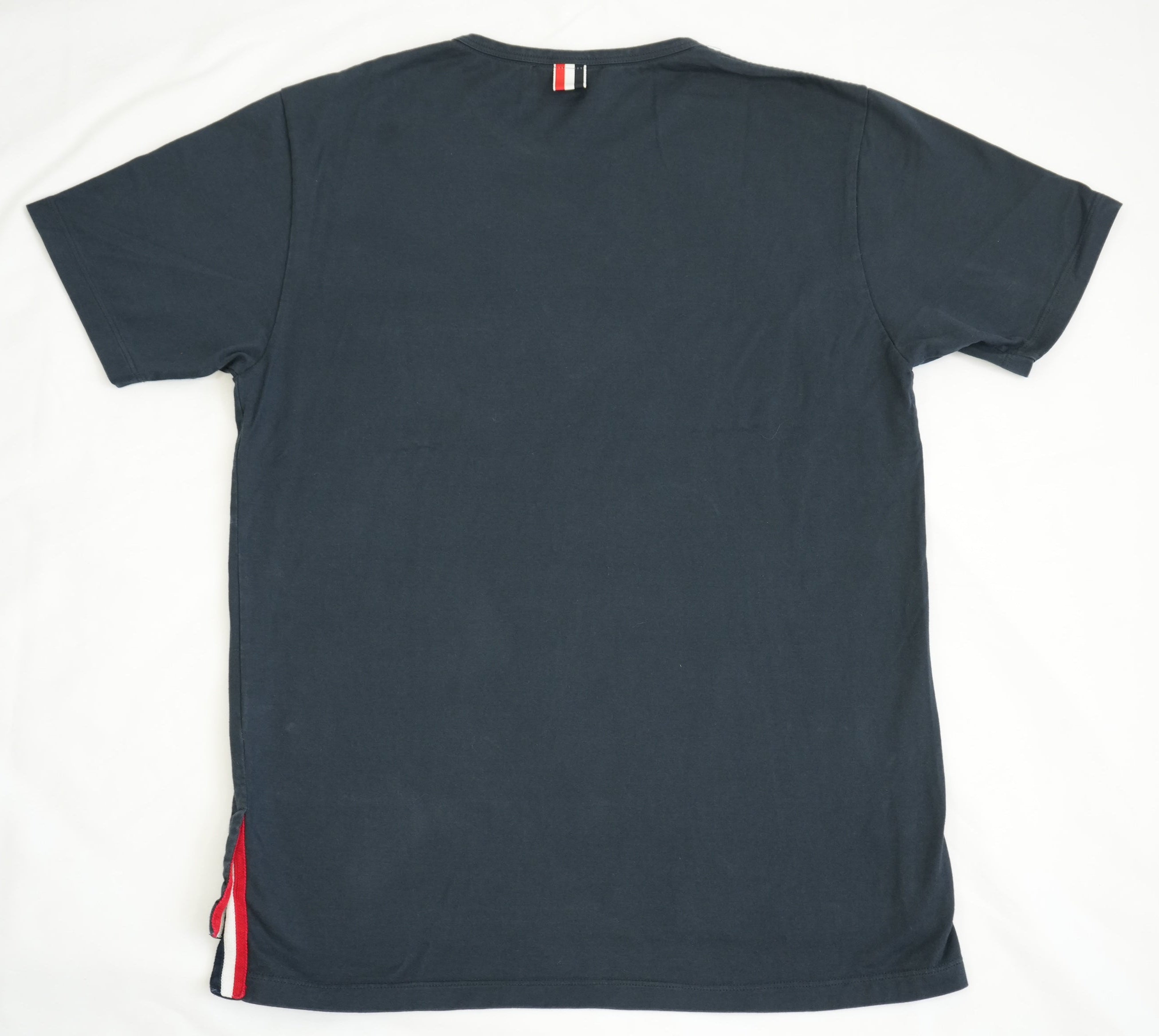 Thom Browne Navy Blue Grosgrain Trim Pocket T-Shirt Side Vent Size 2