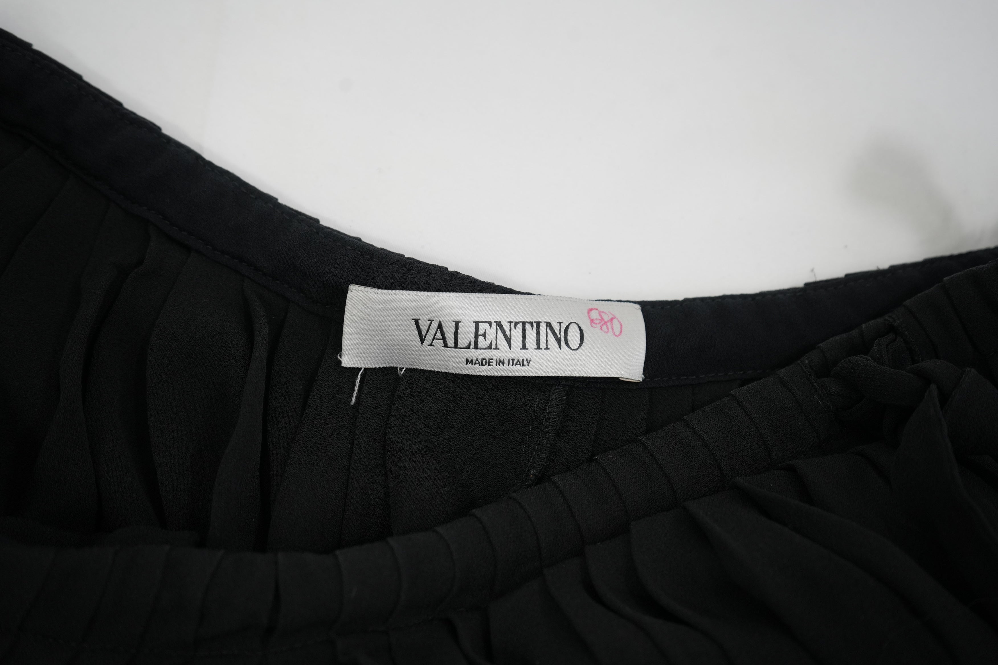 Valentino Black Pleated Midi Skirt V Logo Accent Size 44