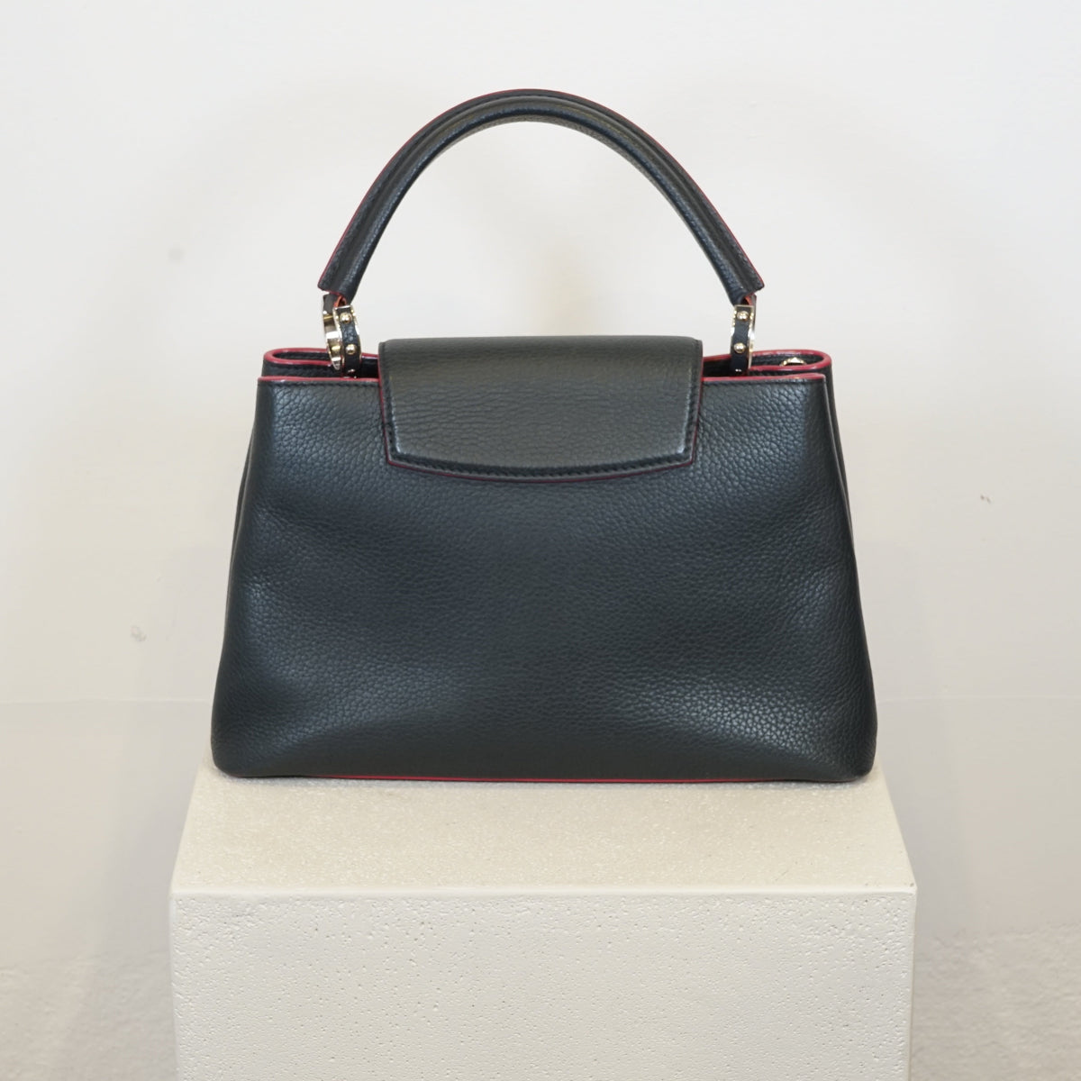 Louis Vuitton Capucines BB in Black and Pink