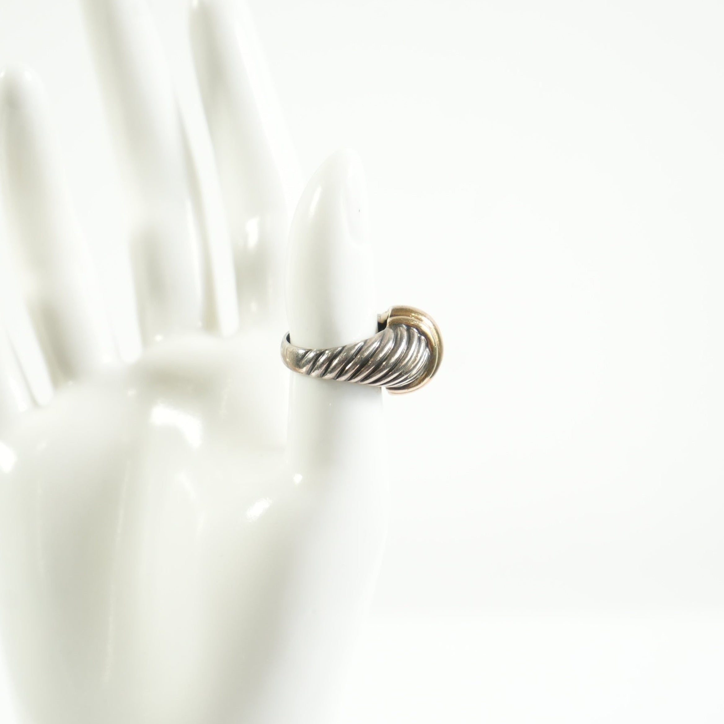 David Yurman cable dome ring in sterling silver w/14K yellow gold center cable