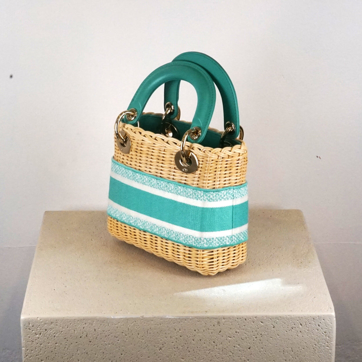 Mini Aqua & Wicker Lady Dior 2024