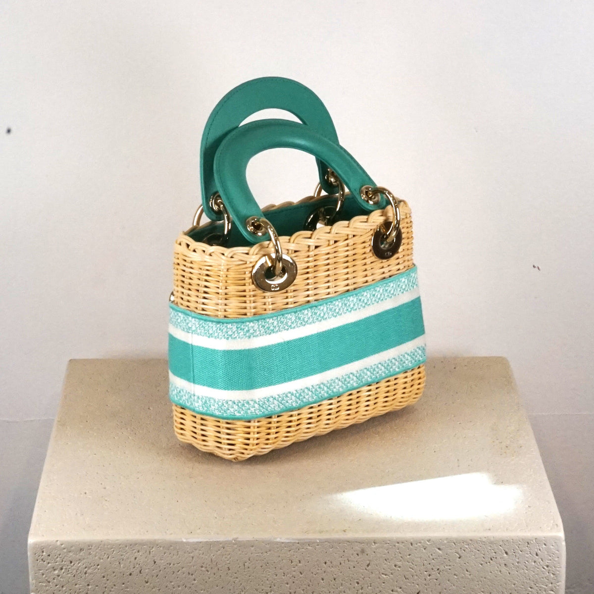 Mini Aqua & Wicker Lady Dior 2024