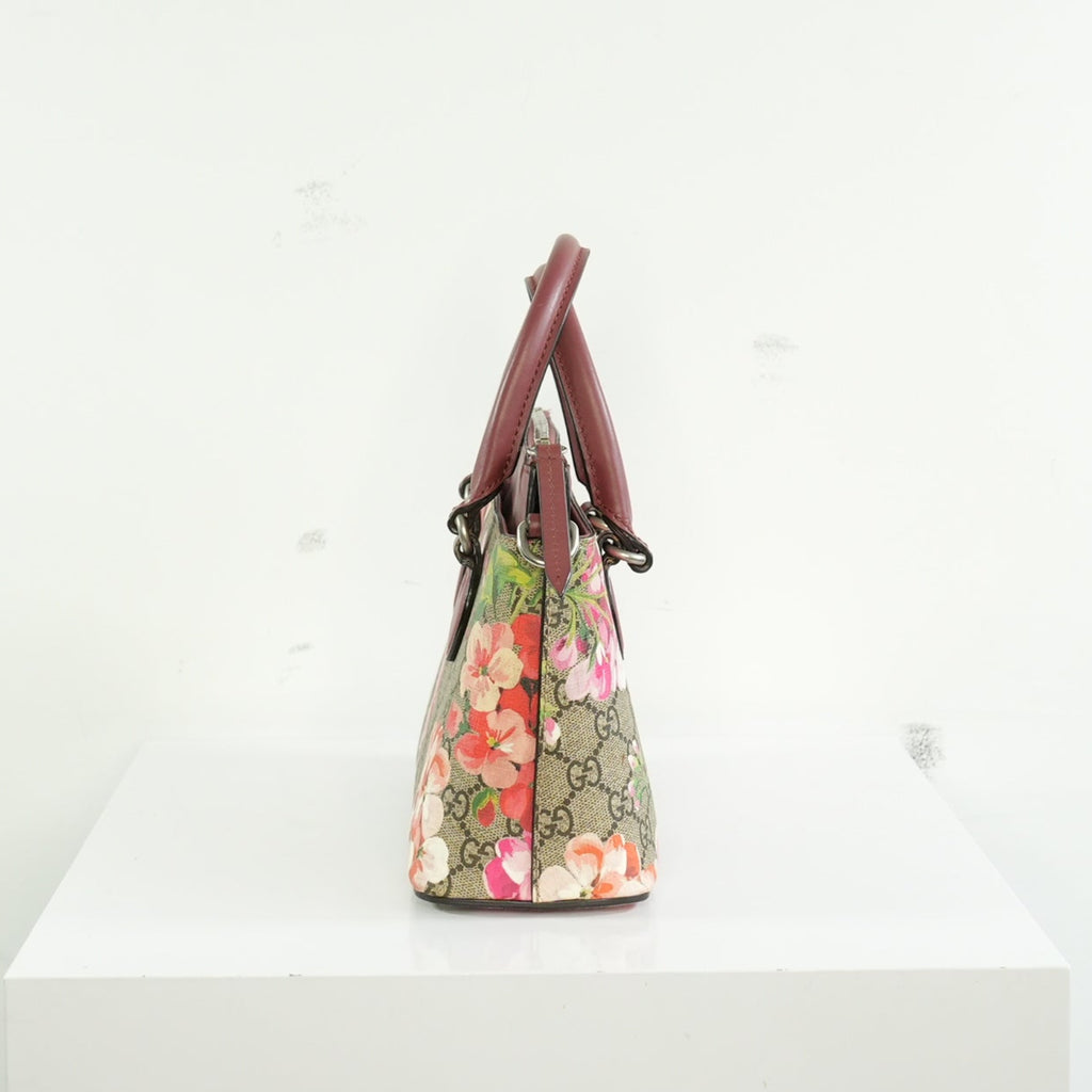 Gucci GG Supreme Blooms Mini Satchel