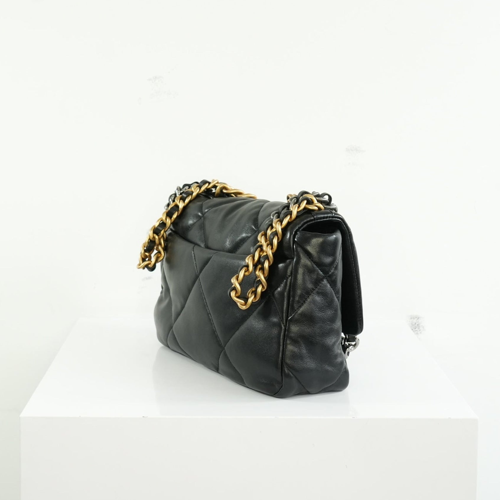 Chanel 19 Black Lambskin Medium Flap Bag Ful Set