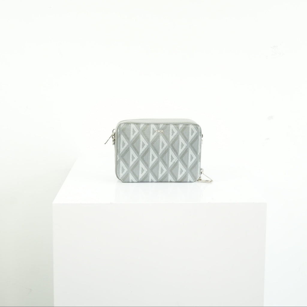 Christian Dior CD Diamond Messenger Pouch w/ dust bag