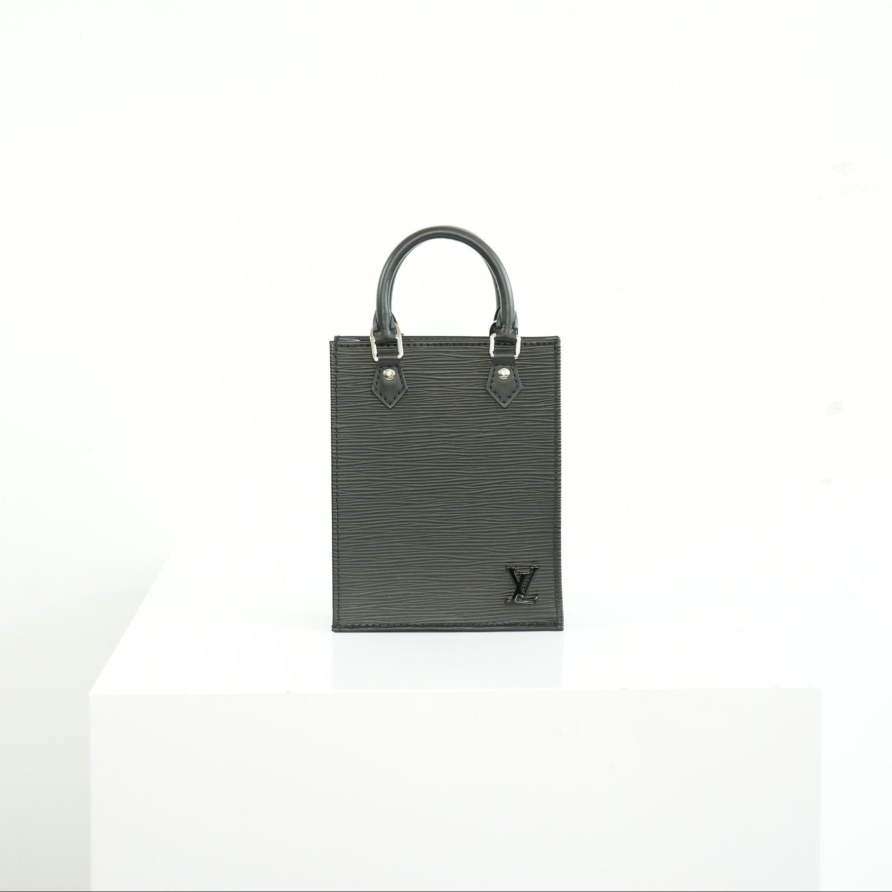 Louis Vuitton Black Sac Epi Leather Bag