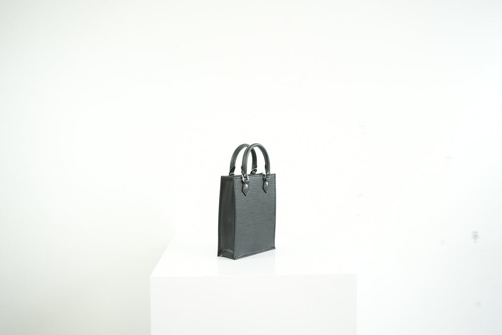 Louis Vuitton Black Sac Epi Leather Bag