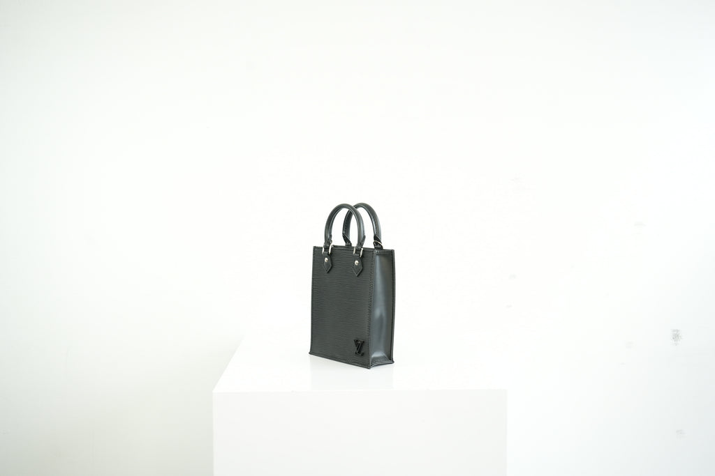 Louis Vuitton Black Sac Epi Leather Bag