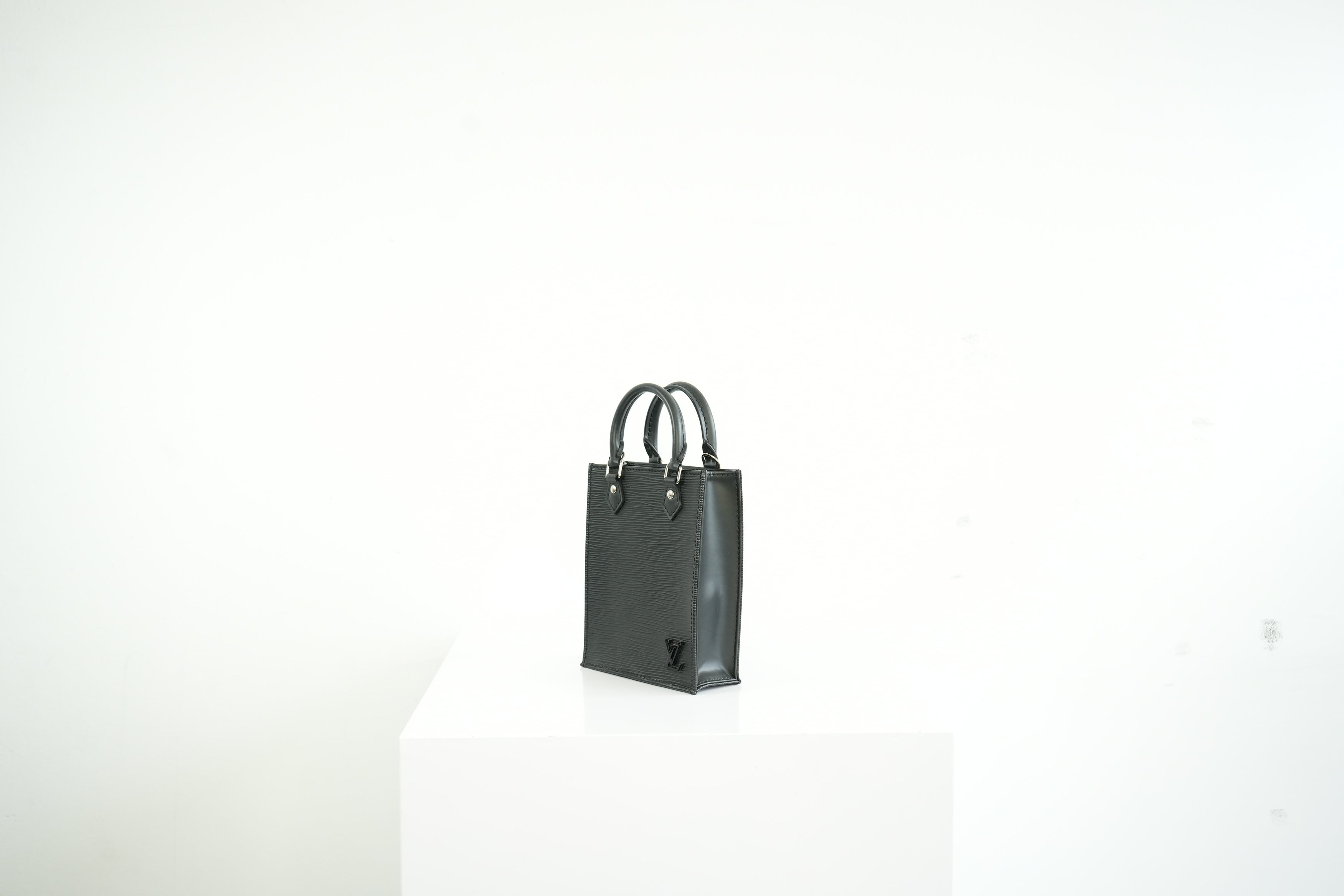 Louis Vuitton Black Sac Epi Leather Bag